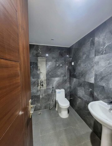 Bathroom in 2 BHK Builder Floor at Saket – for Rent