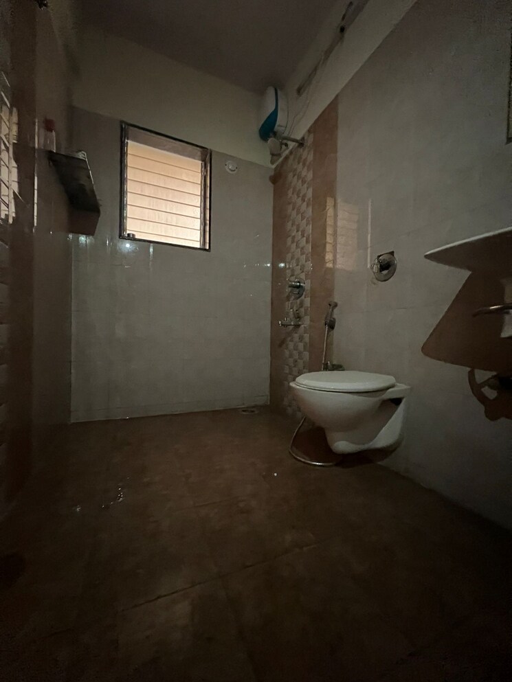 Bathroom, parsik nagar 2.5 Bedroom 829 Sq.Ft. Apartment In Parsik Nagar Thane 9190689