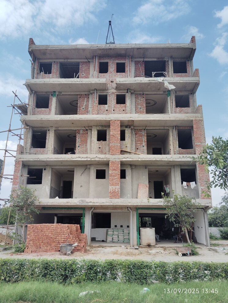 Exterior View, bptp-district-3  120 Sq.Yd. Plot In Sector 85 Faridabad 9190742