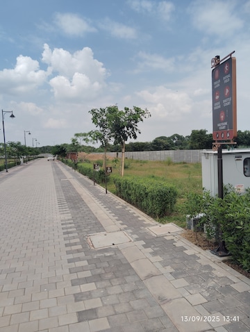  Plot – Exterior View View at BPTP District 3, Sector 85 - for Sale