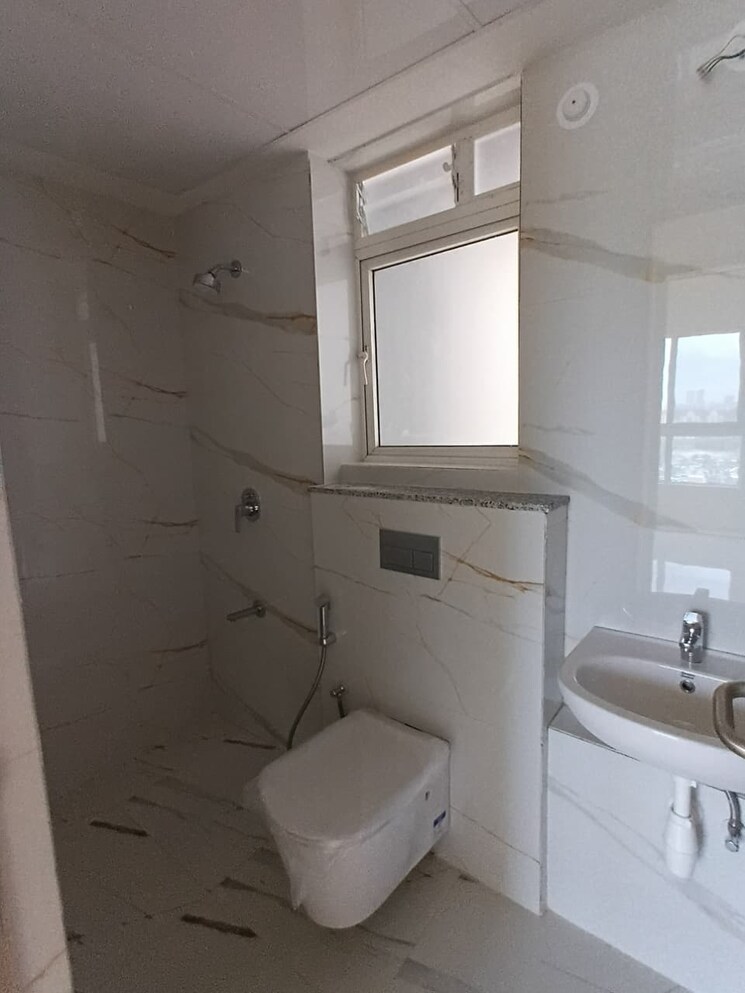 Bathroom, wadhwa-tw-gardens 4 Bedroom 1675 Sq.Ft. Apartment In Kandivali East Mumbai 9190733