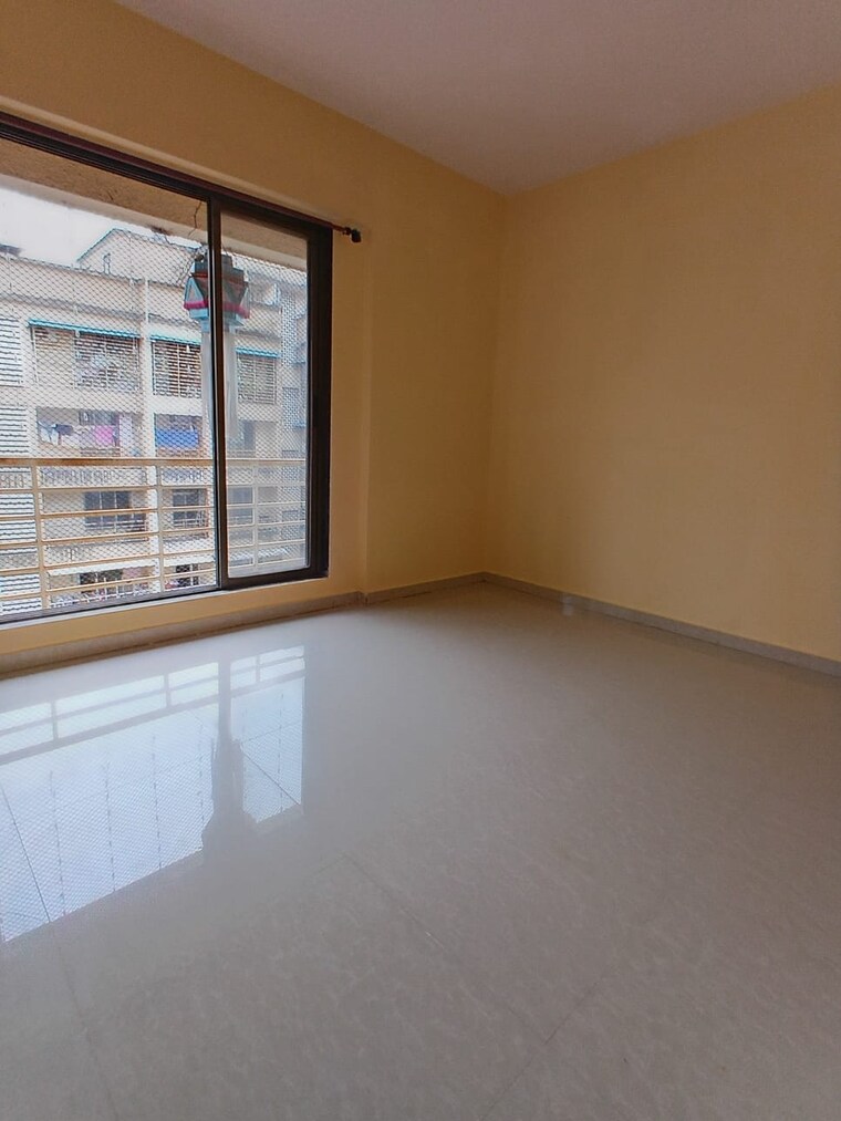 Room, parsik nagar 1 Bedroom 680 Sq.Ft. Apartment In Parsik Nagar Thane 9190715