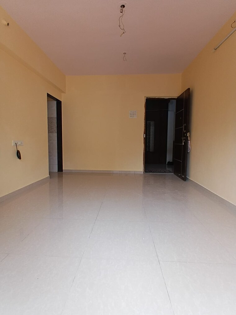 Room, parsik nagar 1 Bedroom 680 Sq.Ft. Apartment In Parsik Nagar Thane 9190715