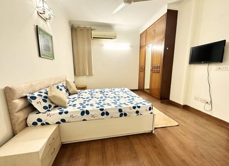 Bedroom, saket 3 Bedroom 1500 Sq.Ft. Builder Floor In Saket Delhi 9190757