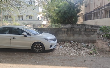 Plot For Sale in International Airport Road