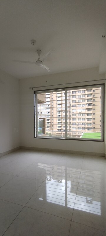 Room in 3 BHK Apartment at Nanded City Sur, Nanded – for Rent