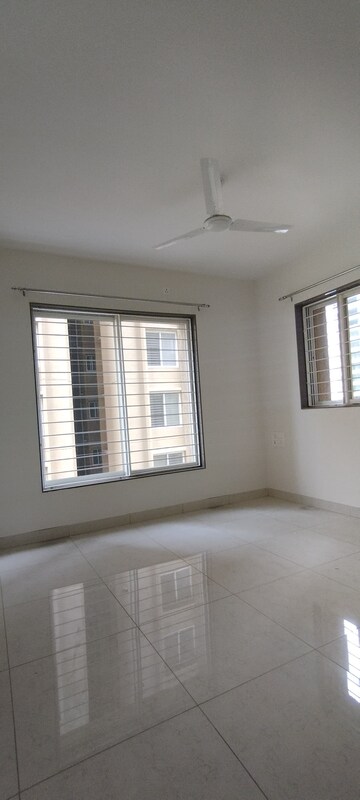 Room in 3 BHK Apartment at Nanded City Sur, Nanded – for Rent