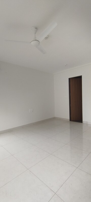 Room in 3 BHK Apartment at Nanded City Sur, Nanded – for Rent