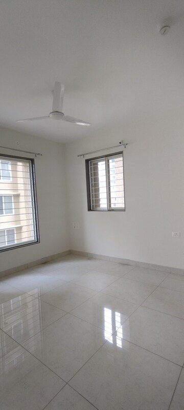 Room in 3 BHK Apartment at Nanded City Sur, Nanded – for Rent
