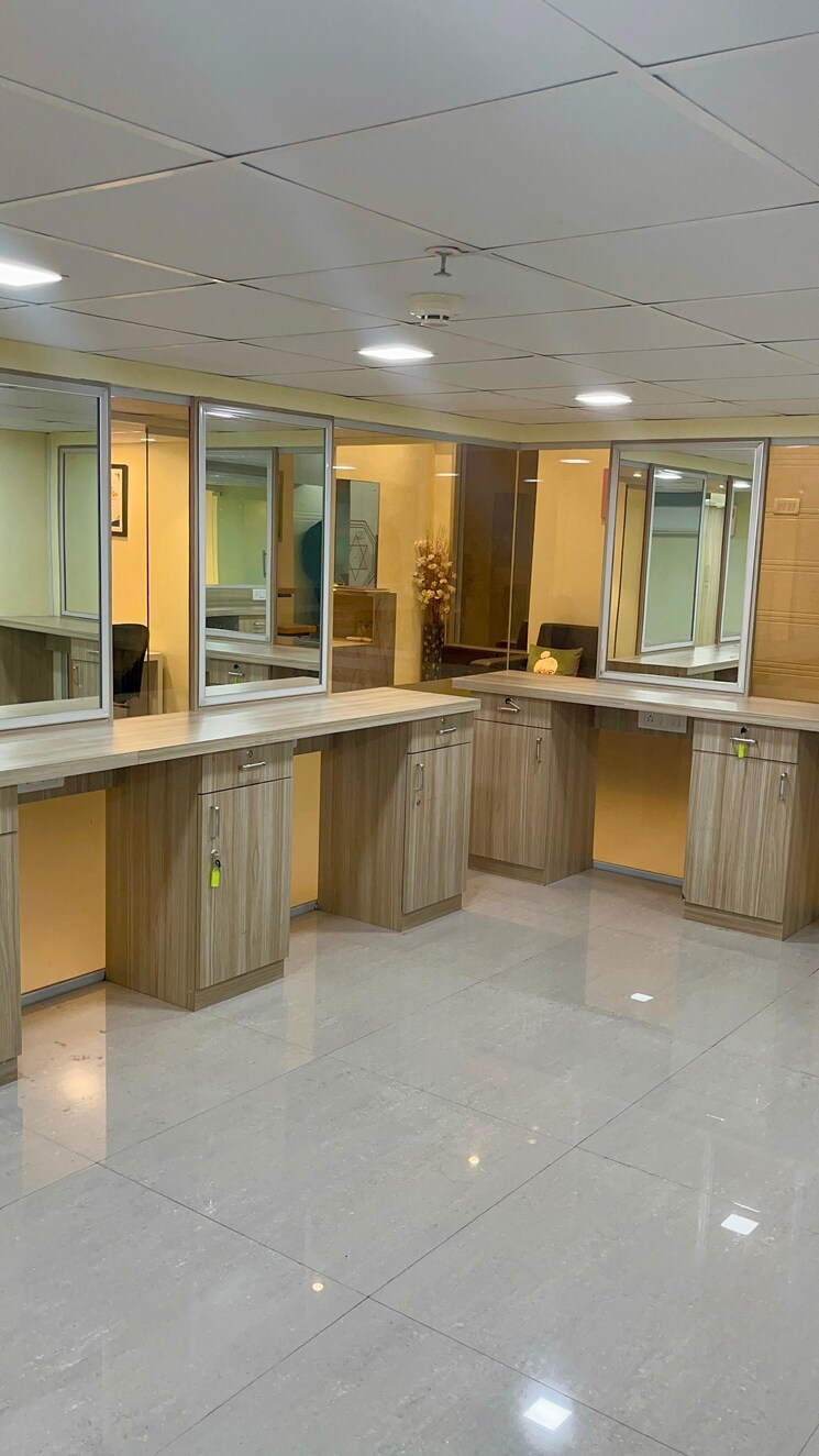 Kitchen, marathon-nextzen-era Commercial Office Space 1561 Sq.Ft. In Lower Parel Mumbai 9190906