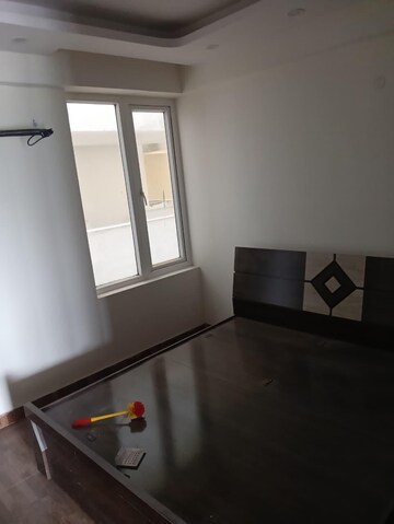 Bedroom in 3 BHK Apartment at Sahastradhara – for Rent