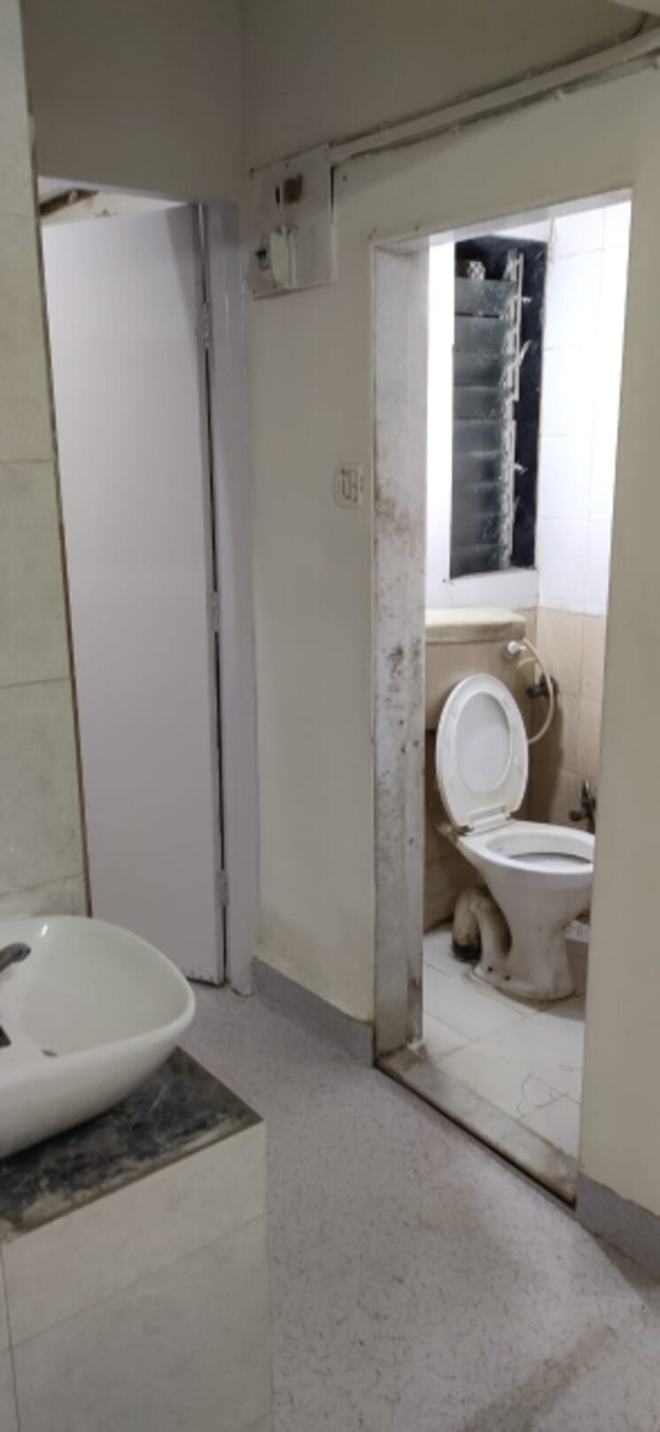 Bathroom, lokpuram-chs 1 Bedroom 900 Sq.Ft. Apartment In Vasant Vihar Thane 9190951