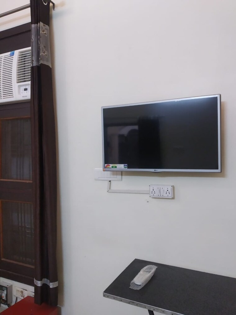 undefined, gomti nagar 2 Bedroom 1200 Sq.Ft. Independent House In Gomti Nagar Lucknow 9191087