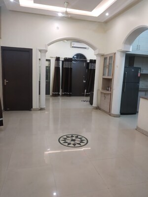 Living Room in 2 BHK Independent House at Gomti Nagar – for Rent