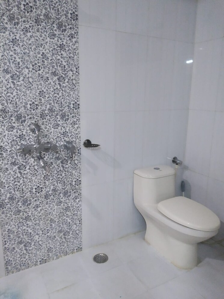 Bathroom, gomti nagar 2 Bedroom 1200 Sq.Ft. Independent House In Gomti Nagar Lucknow 9191087