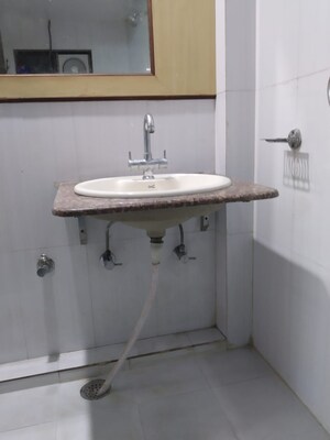 Bathroom in 2 BHK Independent House at Gomti Nagar – for Rent