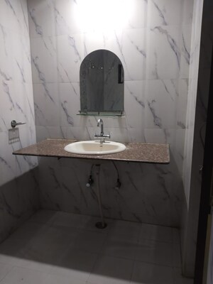 Bathroom in 2 BHK Independent House at Gomti Nagar – for Rent