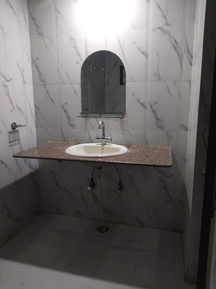 Bathroom, gomti nagar 2 Bedroom 1200 Sq.Ft. Independent House In Gomti Nagar Lucknow 9191087