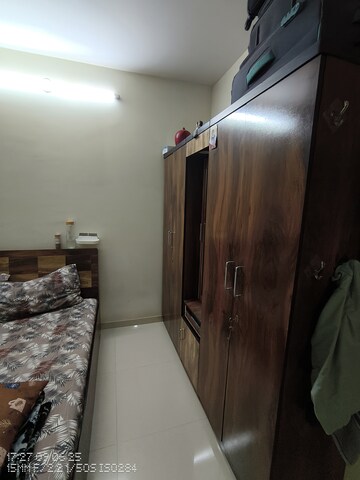 Room in 1 BHK Apartment at Vihang Valley Phase 3, Kasarvadavali – for Rent