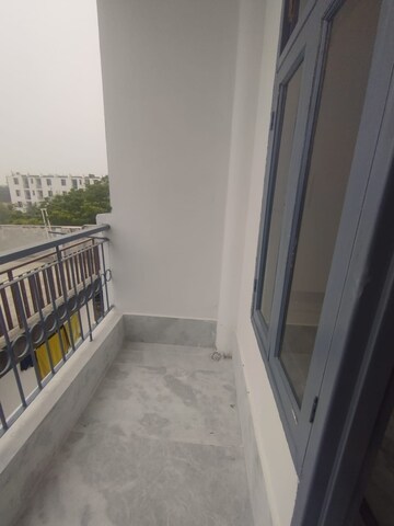 Balcony in 1 BHK Builder Floor at Chattarpur – for Rent