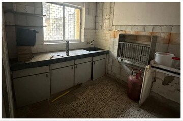 Kitchen in 1 BHK Apartment at Padmaja Apartments Andheri, Andheri West – for Rent