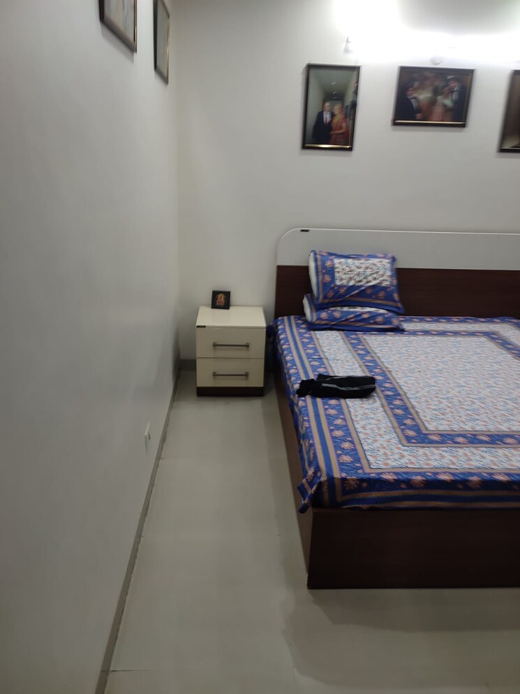 Bedroom, bptp-discovery-park 3 Bedroom 925 Sq.Ft. Apartment In Sector 80 Faridabad 9191192