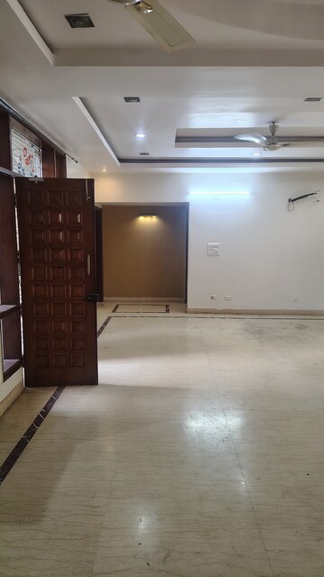 Living Room in 4 BHK Apartment at Sector 9 Wave City – for Sale