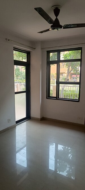 Room in 3 BHK Apartment at Eldeco Mystic Greens, Omicron I Greater Noida – for Sale