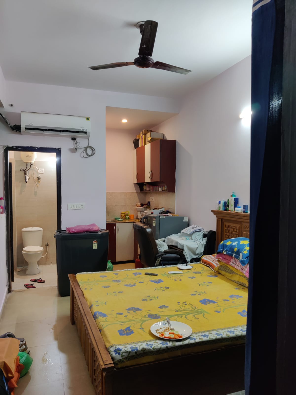2.5 BHK + Study Room Apartment For Sale in Mahagun Mahagunpuram II