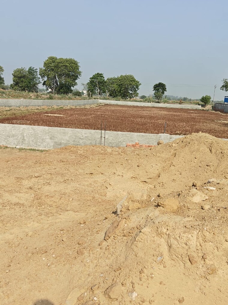 undefined, xu iii greater noida  120 Sq.Mt. Plot In Xu Iii Greater Noida Greater Noida 9191220