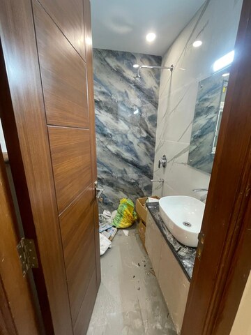 Balcony in 3 BHK Builder Floor at Chittaranjan Park – for Rent