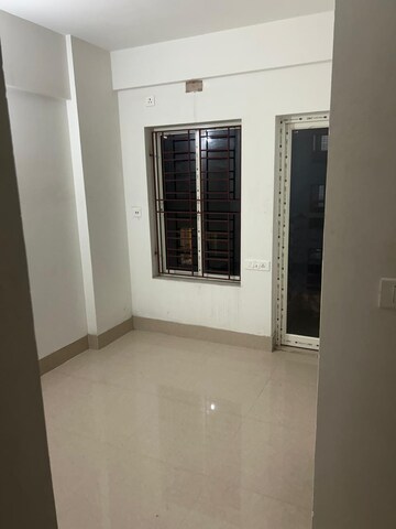 Room in 4 BHK Apartment at New Town Action Area 1 – for Sale
