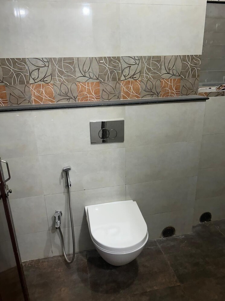 Bathroom, new town action area 1 4 Bedroom 1750 Sq.Ft. Apartment In New Town Action Area 1 Kolkata 9191265