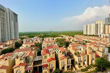 5 BHK Apartment For Rent in Emaar The Palm Springs, Sector 54