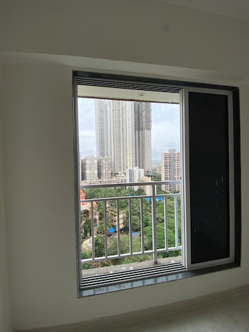 Room in 1 BHK Apartment at DGS Sheetal Tapovan, Malad East – for Sale