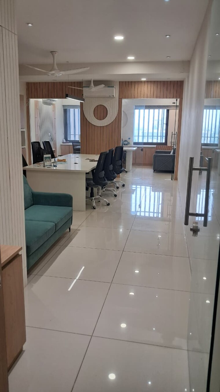 Kitchen, binori-b-square-3 Commercial Office Space 1024 Sq.Ft. In Bodakdev Ahmedabad 9191322