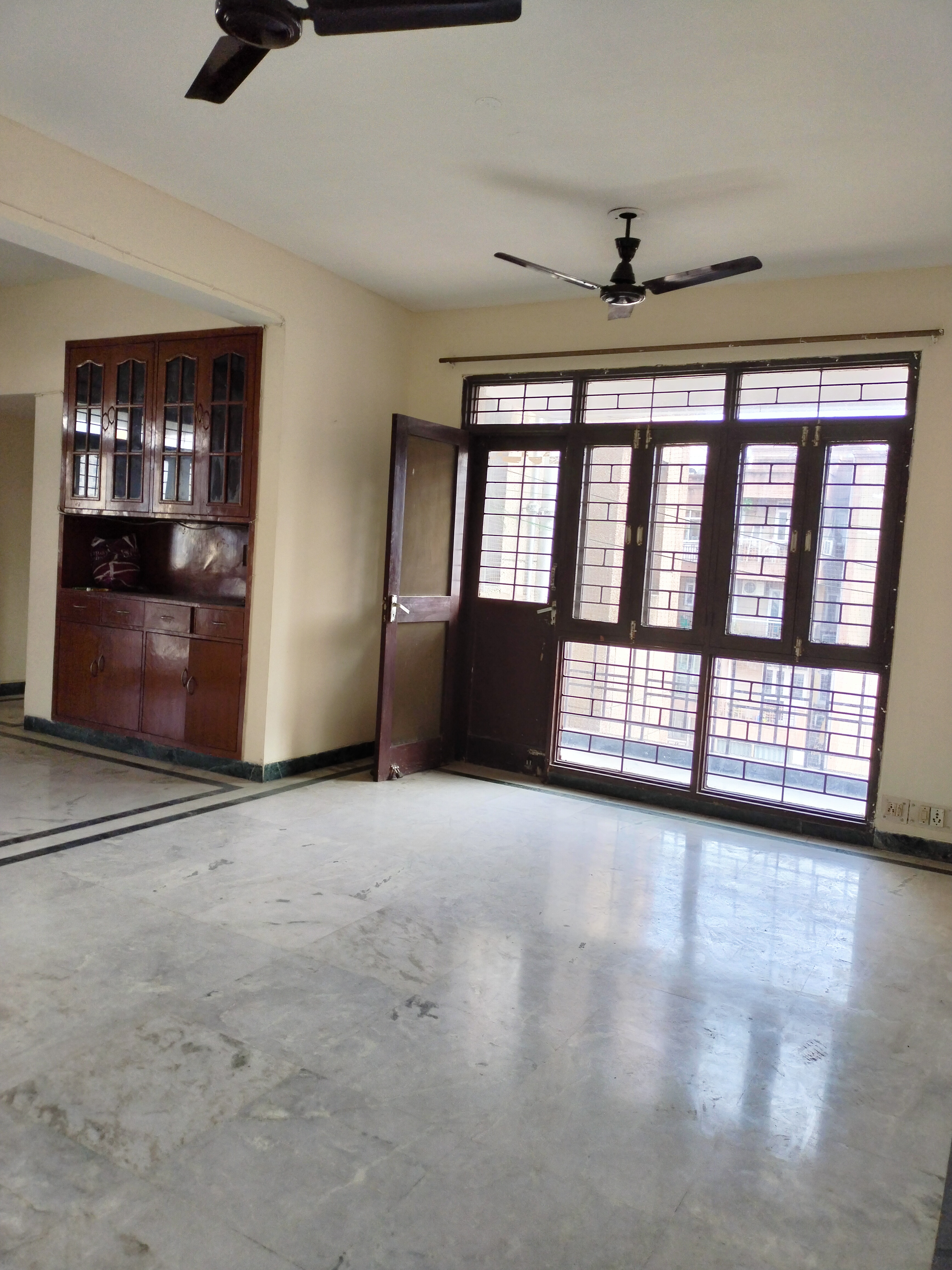 3.5 BHK + Servant Room 2000 Sq.Ft. Apartment in AEZ Aloha