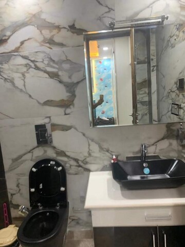 Attached Bathroom in 2 BHK Builder Floor at Saket – for Rent
