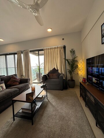 Living Room in 3 BHK Apartment at Rustomjee Paramount, Khar West – for Sale