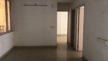 Room in 2.5 BHK Apartment at Nirala Aspire, Sector 16 Greater Noida – for Sale
