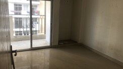 2.5 BHK + Servant Room,Extra Room Apartment For Sale in Nirala Aspire