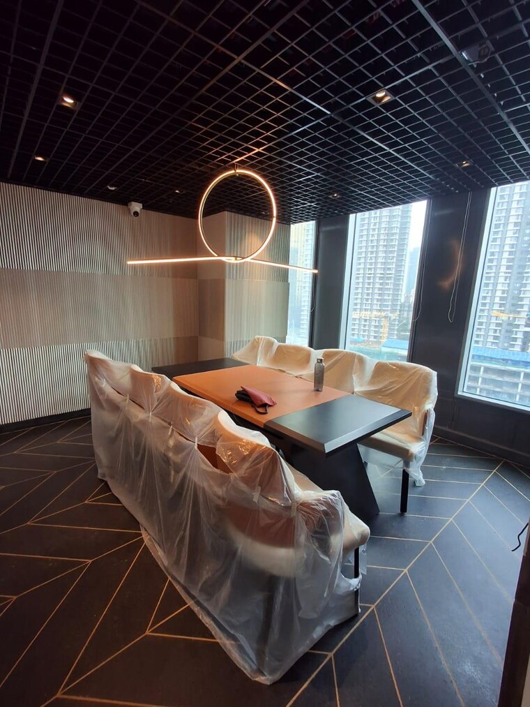 Team Area, one-lodha-place Commercial Office Space 768 Sq.Ft. In Lower Parel Mumbai 9191430