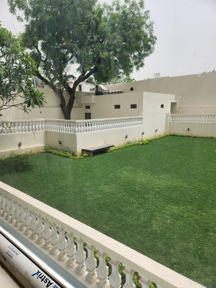 Exterior View, sainik farm 4 Bedroom 1250 Sq.Yd. Builder Floor In Sainik Farm Delhi 9191524