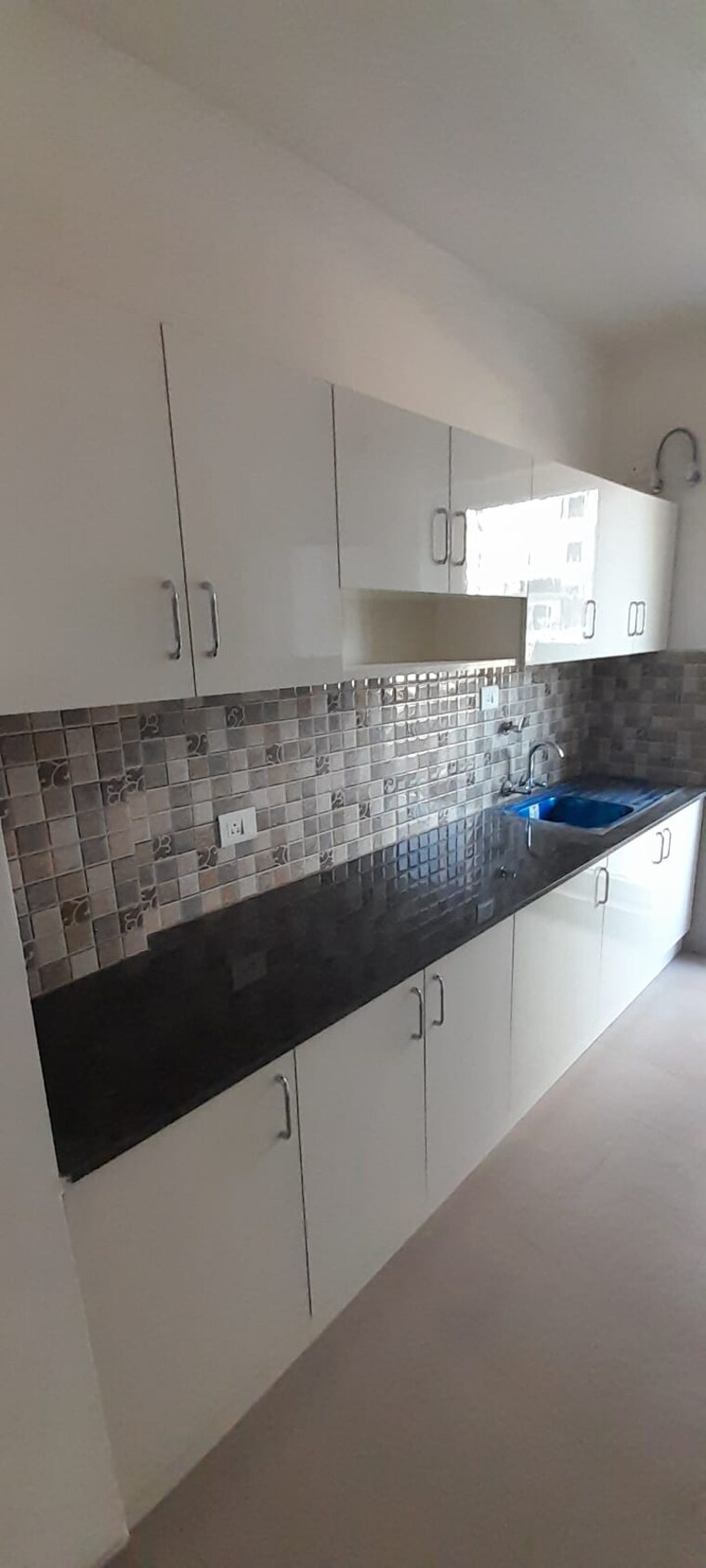 Kitchen, silverglades-the-melia 2.5 Bedroom 1425 Sq.Ft. Apartment In Sohna Sector 35 Gurgaon 9191551