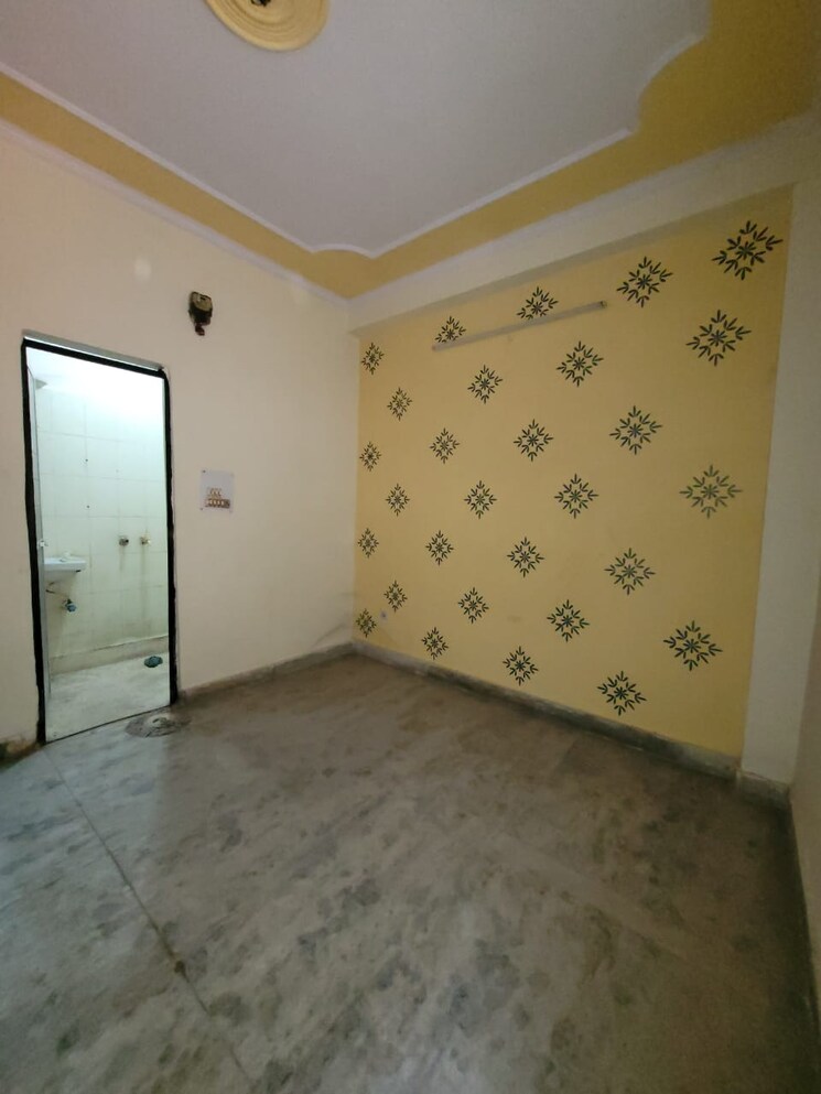 Room, dilshad colony 2 Bedroom 900 Sq.Ft. Apartment In Dilshad Colony Delhi 9191533