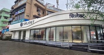  Showroom – Exterior View View at Worli Naka - for Sale
