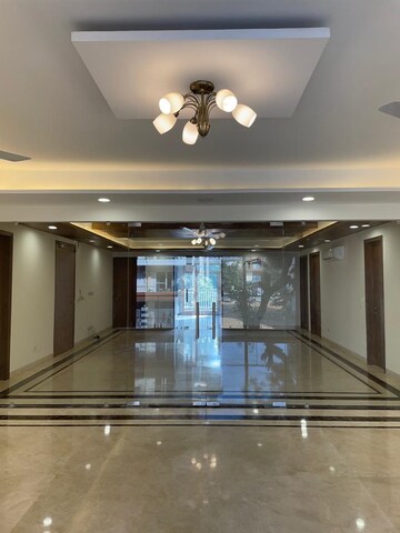 Living Room in 3.5 BHK Apartment at Smart World Orchard, Sector 61 – for Rent