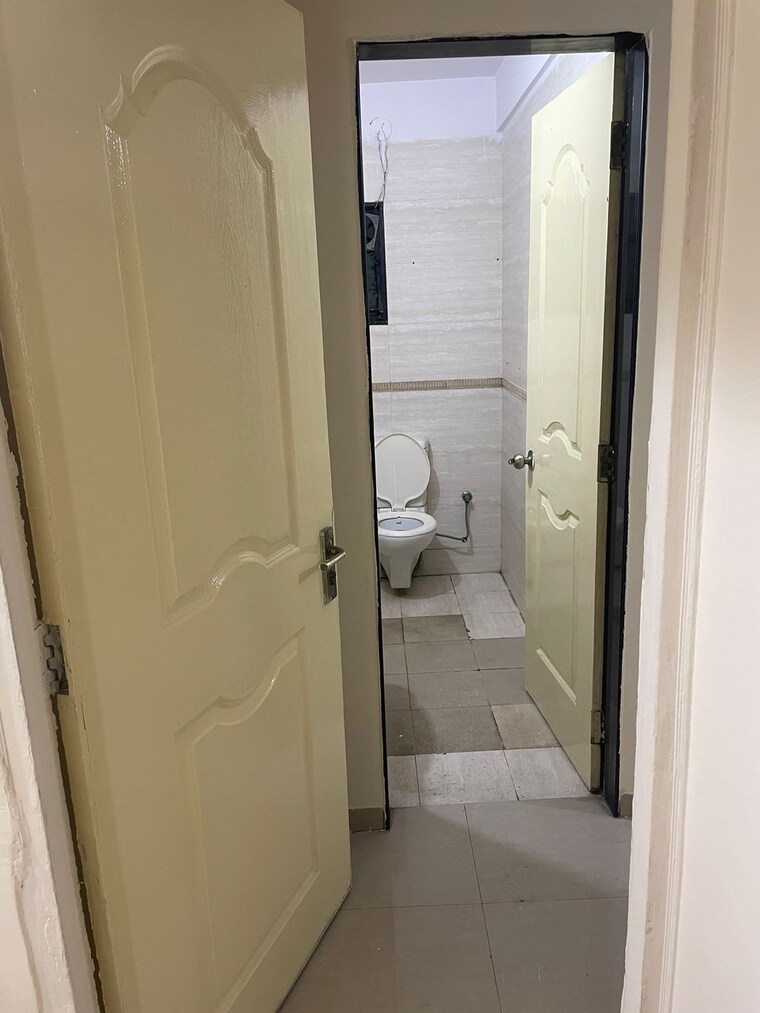 Bathroom, mahavir-heritage-chs 2 Bedroom 1250 Sq.Ft. Apartment In Kharghar Sector 35g Navi Mumbai 9191581