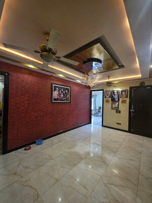 Room in 3.5 BHK Apartment at Vipul Greens, Sector 48 – for Sale