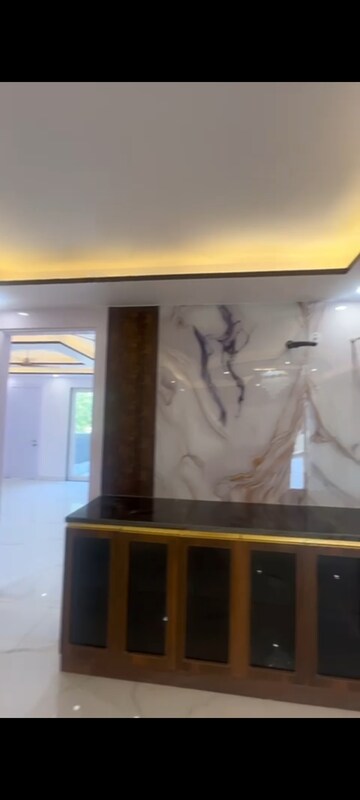 4 BHK Builder Floor For Rent in BPTP District Phase 2, Sector 84